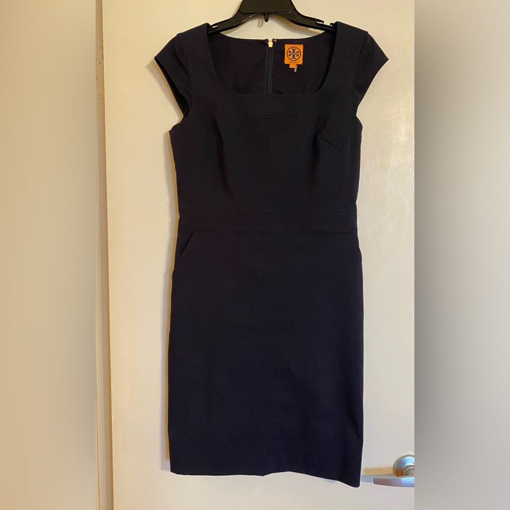 Tory Burch navy blue shift dress - capped sleeves - size 8, excellent condition